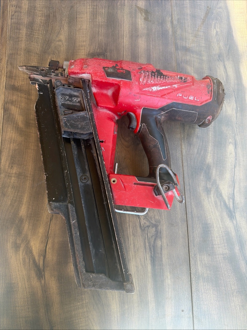 Milwaukee Red Fuel Cordless Brad Nailer